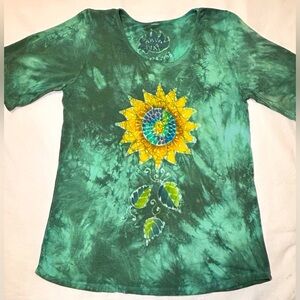 Vintage Women’s Tie Dye Short Sleeve Shirt Size Small Sunflower Green